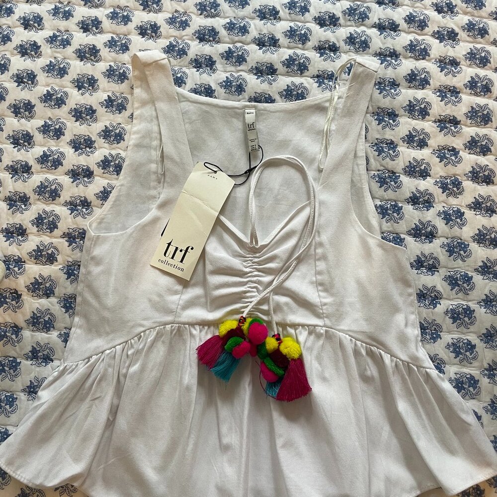 NWT – NEVER WORN – Zara trf PomPom Top